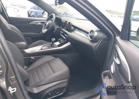 2024 Alfa Romeo Tonale Ti Eawd из США, поврежденный, VIN ZASPATCW9R3031941